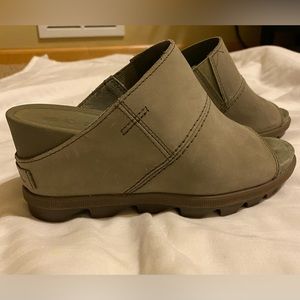 Sorel wedge sandals